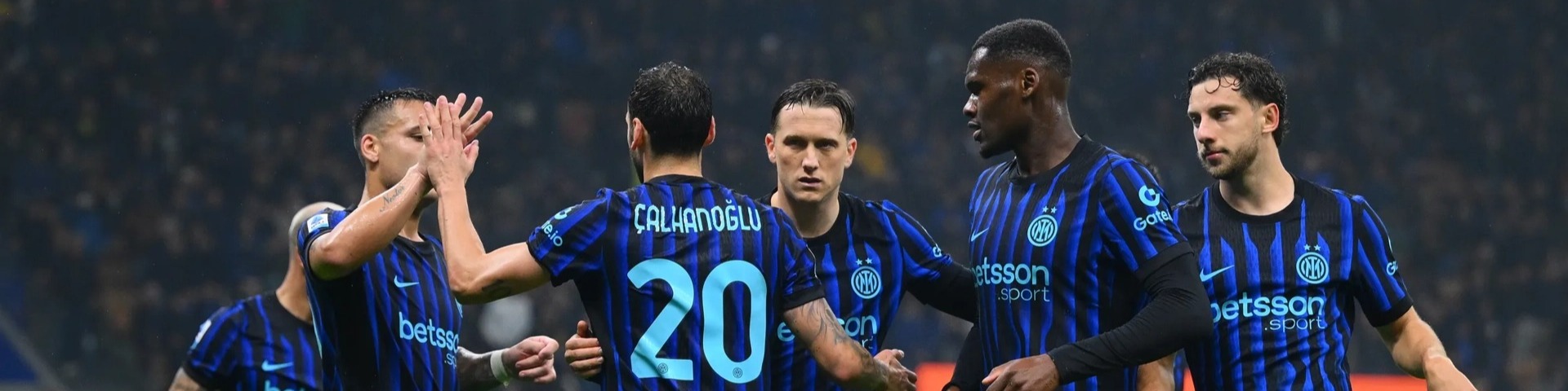 Интер - Милан: к чему стоит присмотреться в дерби Серии A